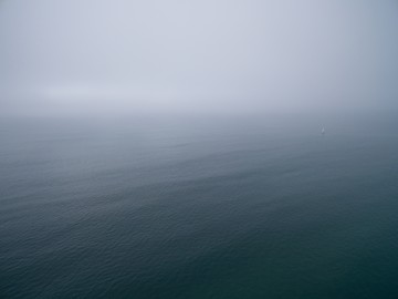 海边起雾