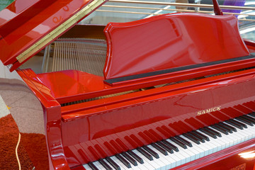 西洋古典乐器钢琴