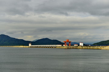 大广坝水库