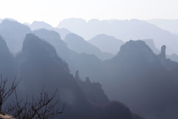 山脉背景