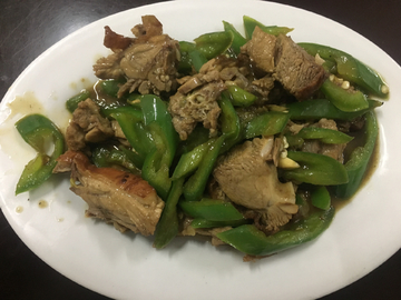 尖椒炒鸭肉