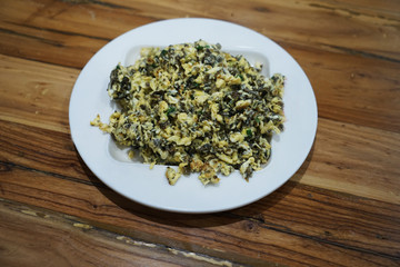 地皮菜炒鸡蛋