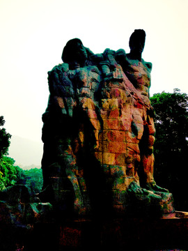 红岩魂广场雕塑风景