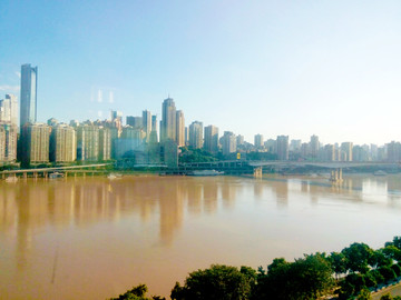 重庆嘉陵江边风景