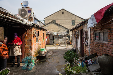 南京市江北新区大厂街道山畔13