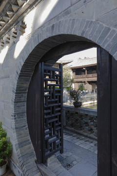 团山村民居门洞