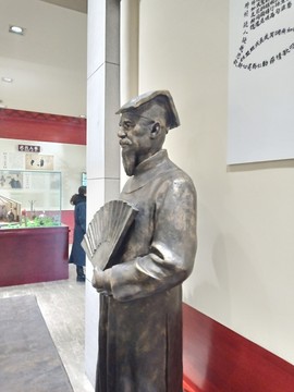 柳敬亭铜像