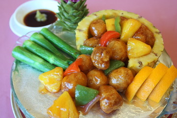 冰镇蜜萝酿噜肉