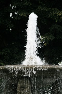 I喷泉