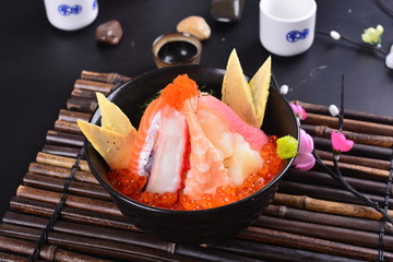 日式生鱼饭