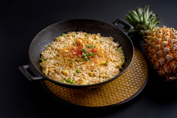 菠萝炒饭