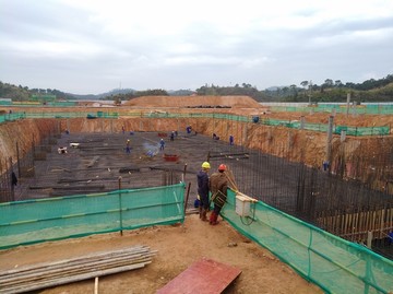 建筑基建