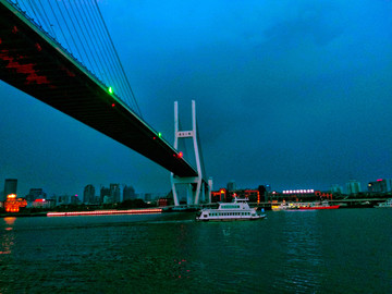 上海南浦大桥黄昏风景