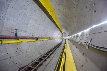 大型地铁隧道
