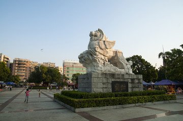 石狮子城市天空