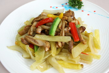 小米椒咸菜炒肚丝