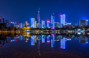东莞环球经贸中心夜景