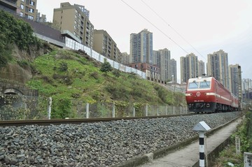 九滨路段铁路