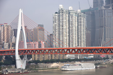 重庆东水门跨江斜拉索大桥