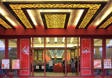 中式酒店大门