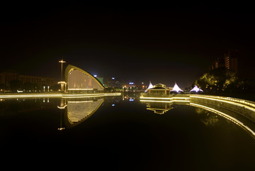 金华施光南音乐广场夜景