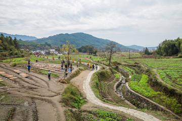 塔川