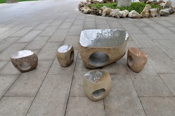 公园石桌石凳