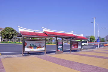 集美学村公交站