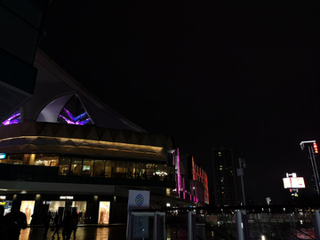 华发商都 夜景