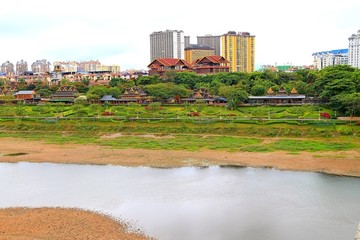 西双版纳滨江公园