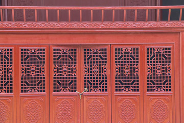 中式红色门窗
