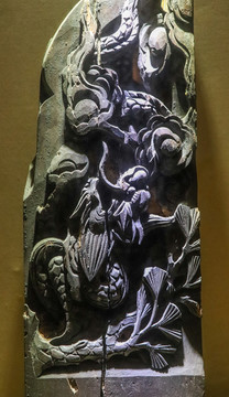 龙纹木雕