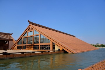 上海广富林的水下建筑