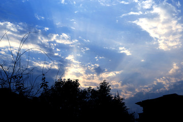 天空夕阳云彩