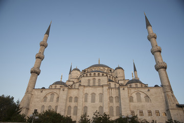 土耳其蓝色清真寺外部仰视图