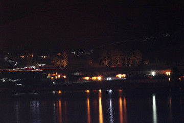 朝鲜江边夜景