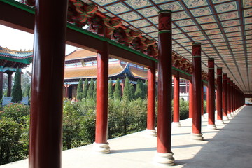 寺庙柱子