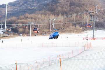 万科松花湖滑雪场索道