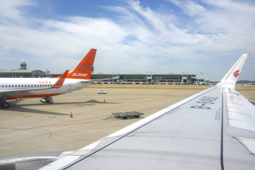 韩国首尔机场停机坪客机