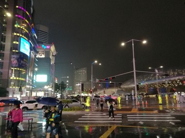 韩国东大门夜景