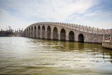 东阿洛神湖拱桥