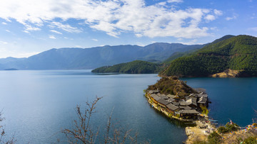 里格半岛