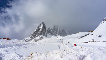 玉龙雪山