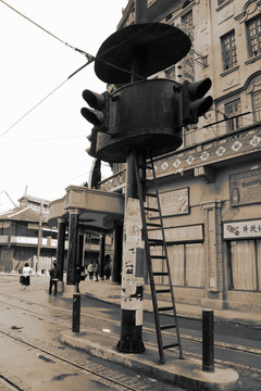 老上海路灯