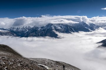 高原雪山