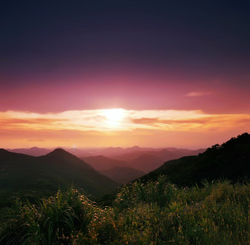 山顶夕阳