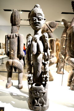 非洲木雕