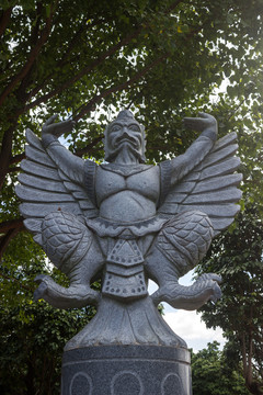 泰国迦楼罗雕刻