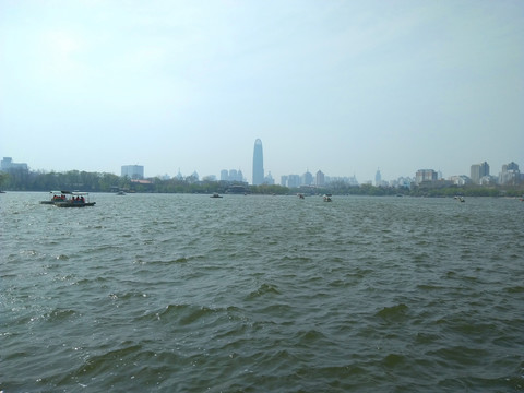 大明湖
