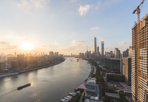 上海浦东黄浦江黄昏风景